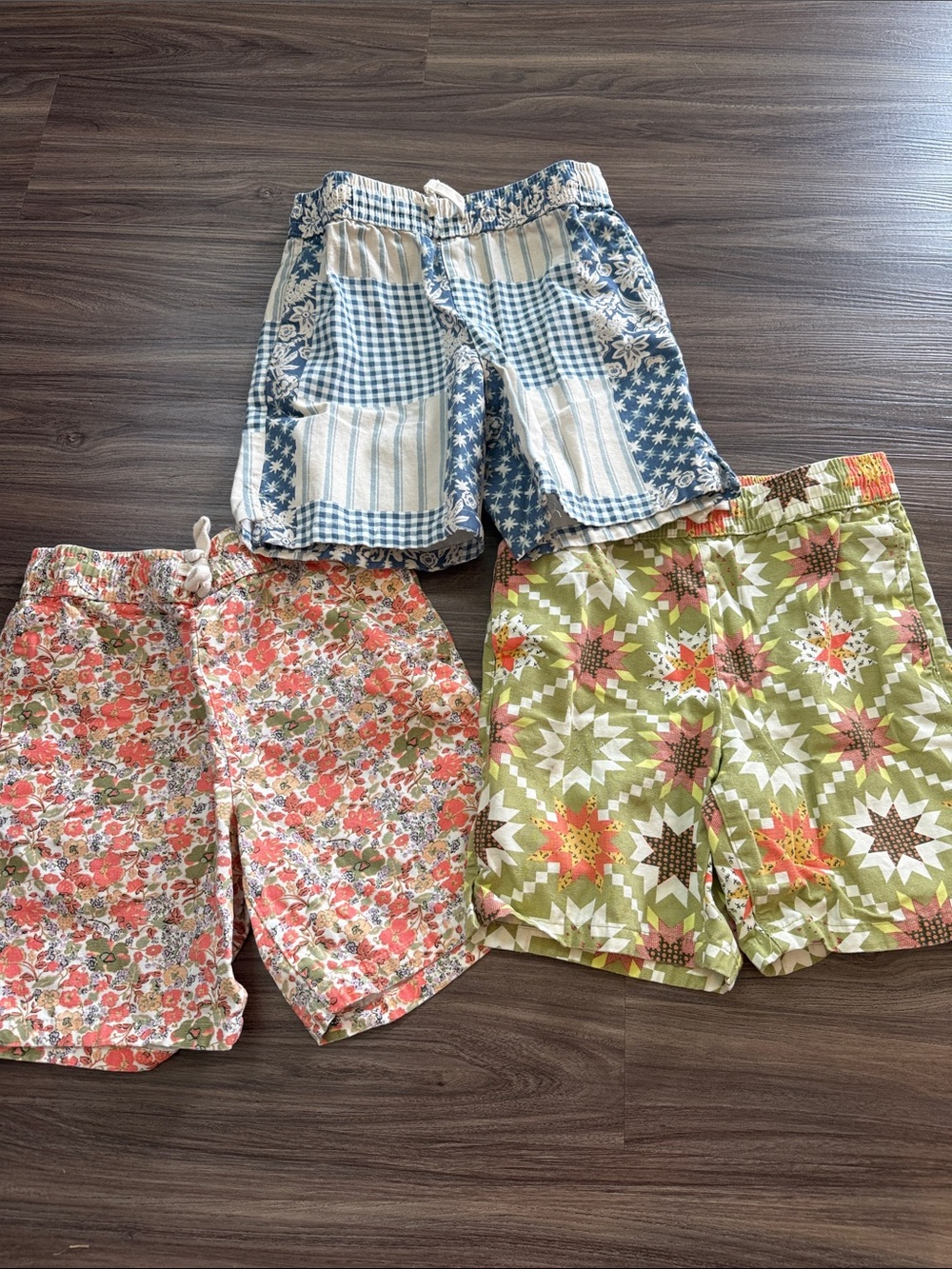Assorted Boy’s Cat & Jack Medium Patterned Shorts Set